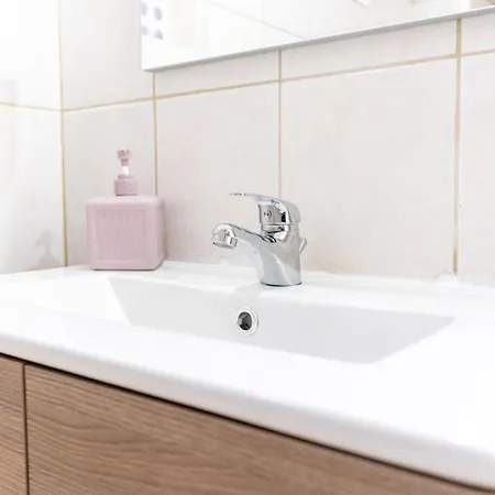 Myshell House Appartamento *